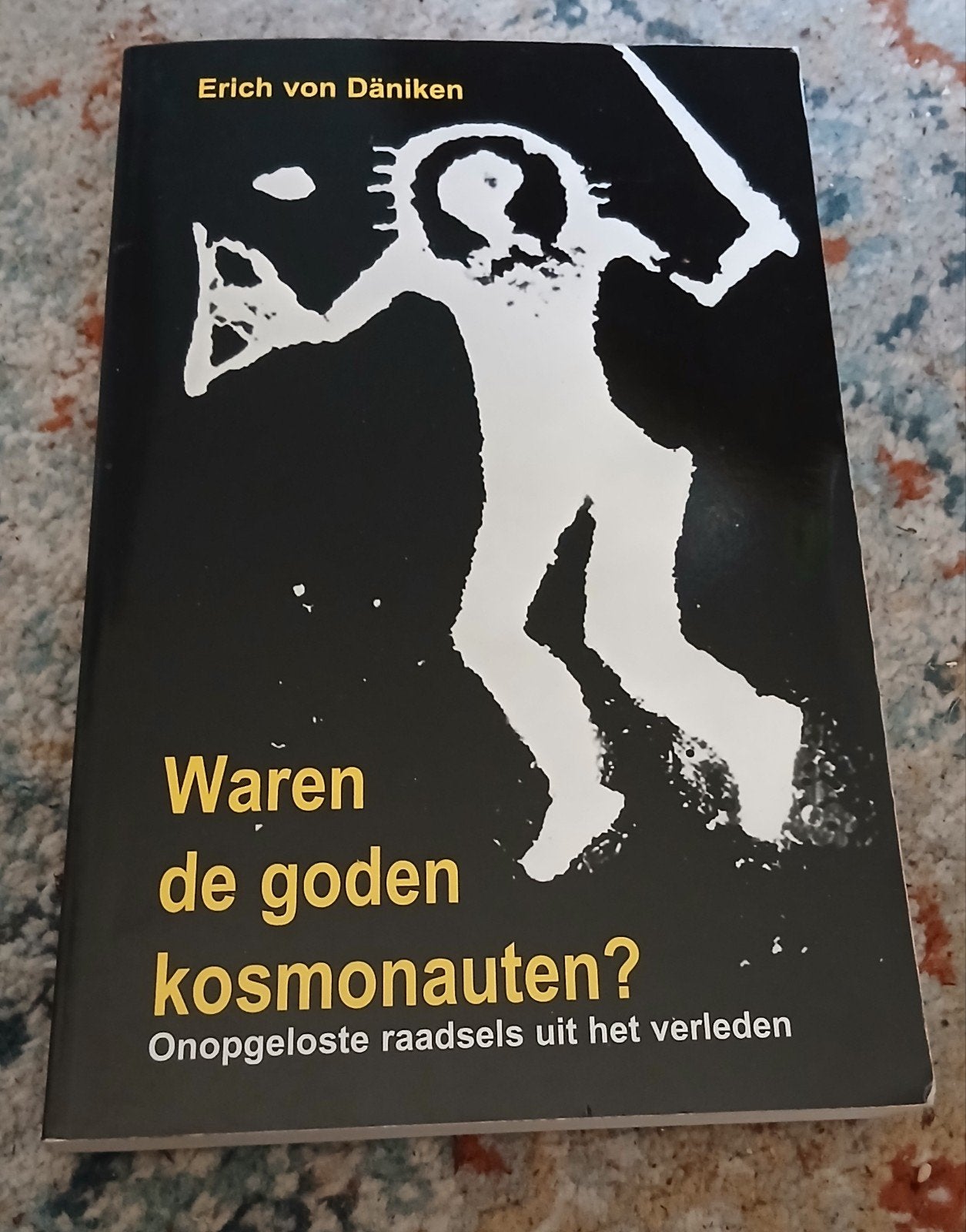 Erich von Däniken, Waren de goden kosmonauten?, Boeken, Informatica en Computer, Ophalen of Verzenden, Gelezen