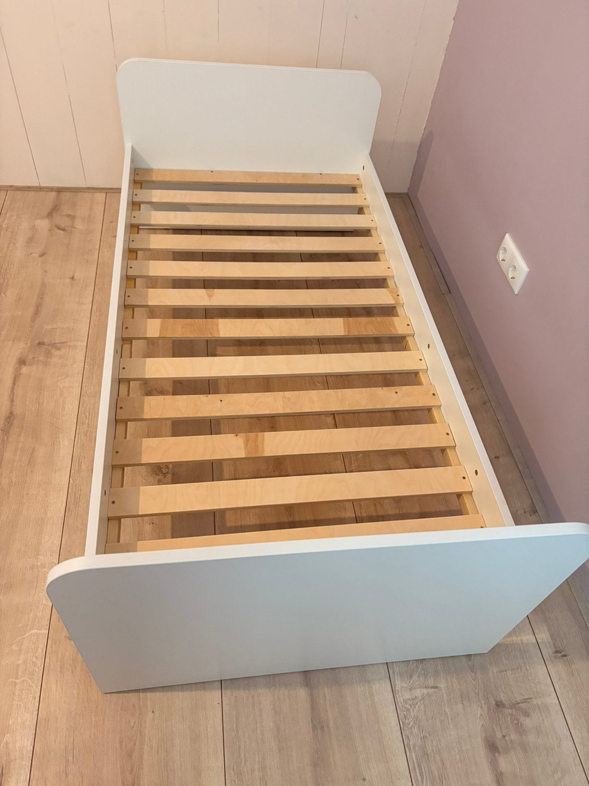 Peuter-/kleuterbed 140x70 (incl. Aerosleep Matras), Ophalen, 70 tot 85 cm, 140 tot 160 cm, Zo goed als nieuw