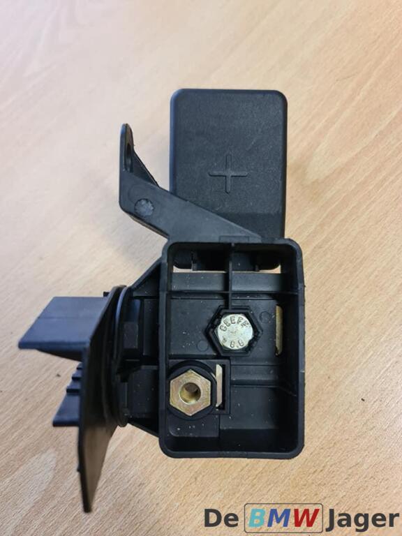 Afdekkap Accukabel BMW E46 X3-E83 X3-E83 LCI 61138385157, Gebruikt, BMW