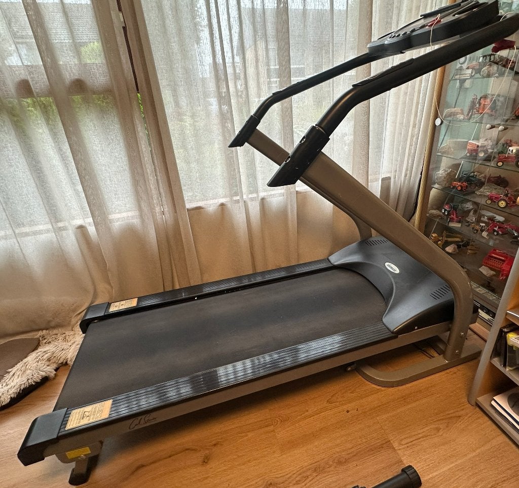 Opvouwbare Carl Lewis Loopband met Display, Sport en Fitness, Ophalen, Gebruikt, Metaal, Loopband