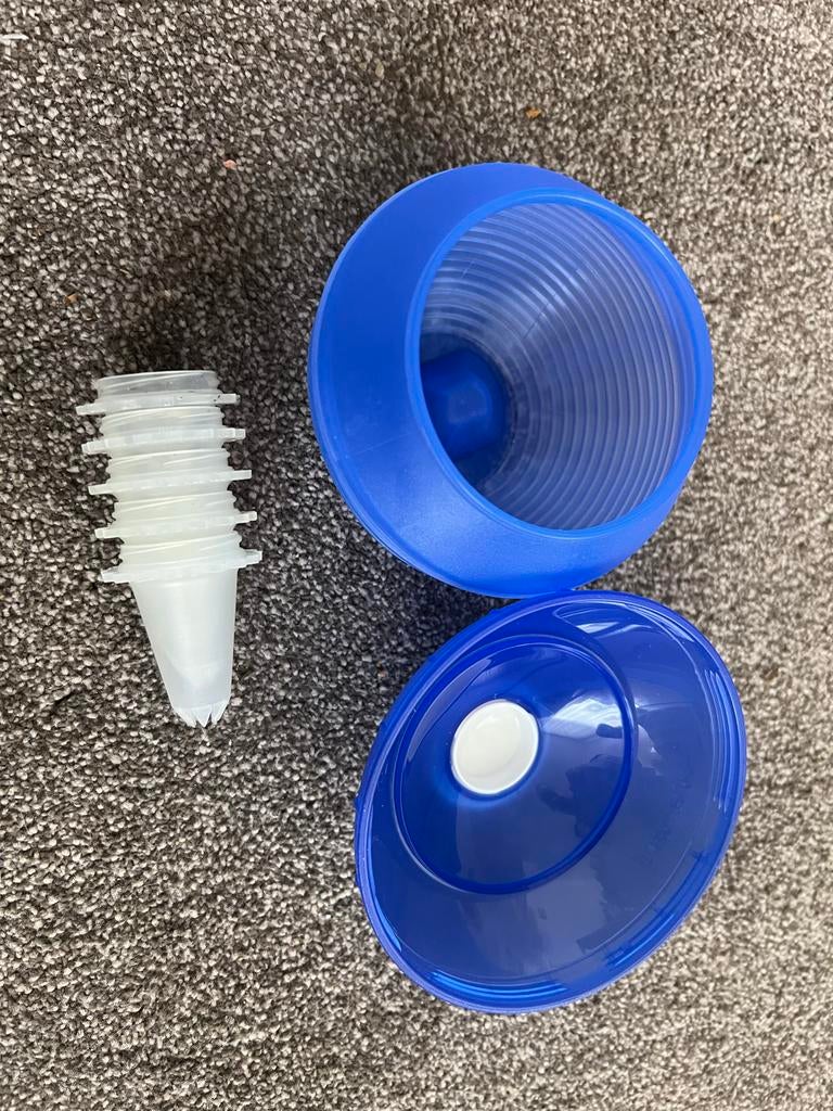 Tupperware garneer bol met spuitmondjes, Ophalen of Verzenden, Zo goed als nieuw, Blauw, Overige typen