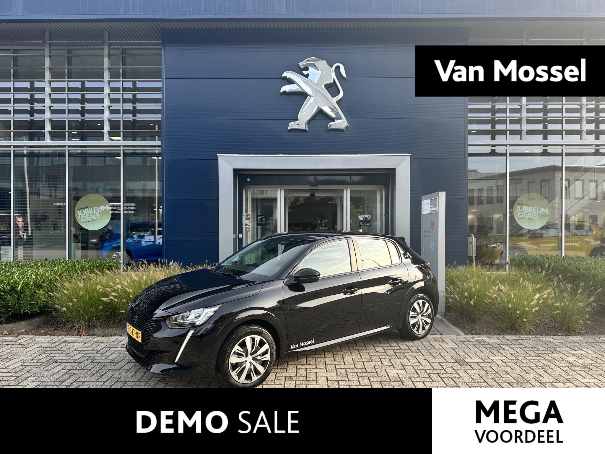 Peugeot e-208 EV Active 50 kWh Apple carplay, Auto's, Zwart, Origineel Nederlands, 362 km, 1430 kg