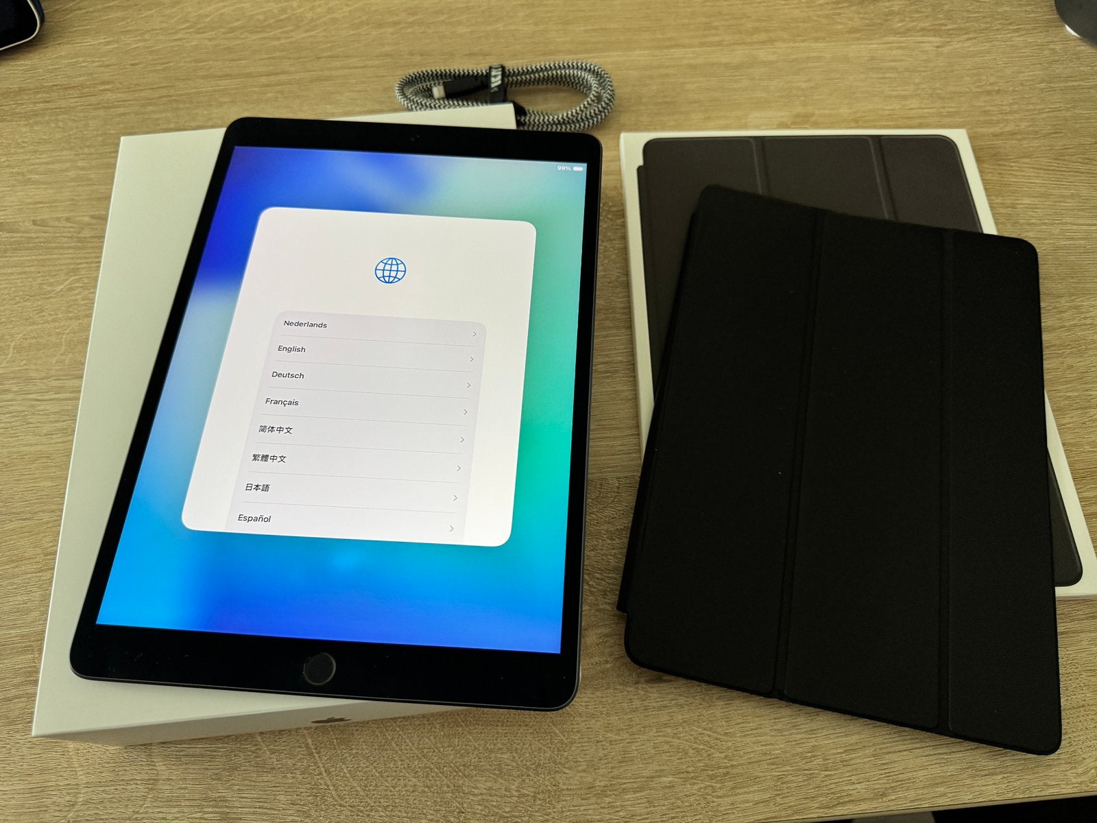 Apple iPad Air, 3e generatie, 64GB, Space Grey (2019), 10 inch, Gebruikt, Zwart, Apple iPad Air
