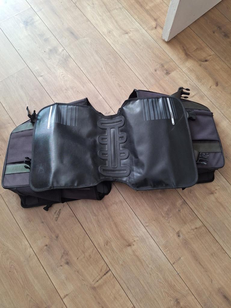 Giant elektrische fiets tas twist ziet er goed uit, Fietsen en Brommers, Ophalen of Verzenden, Zo goed als nieuw