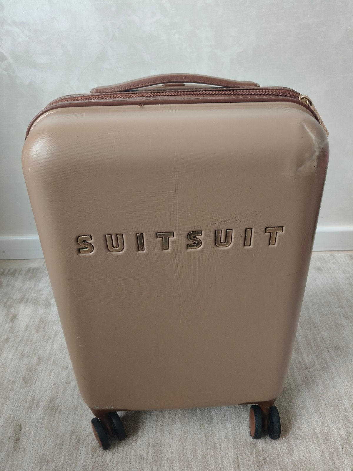 Suitsuit handbagage koffer 55cm kleur bruin kwaliteit, Sieraden, Tassen en Uiterlijk, Koffers, Ophalen of Verzenden, Gebruikt