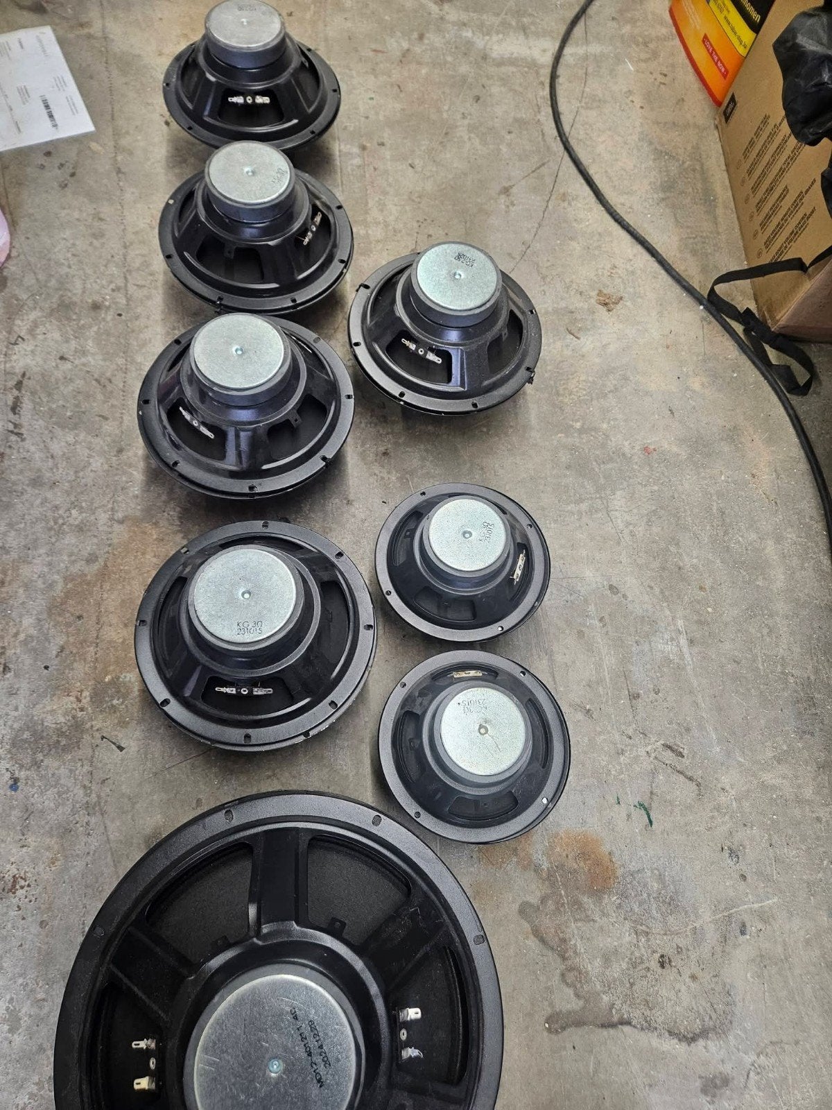 Diverse luidsprekers - Woofers en mid-range speakers, Audio, Tv en Foto, Luidsprekers, Ophalen of Verzenden, Gebruikt, Overige typen