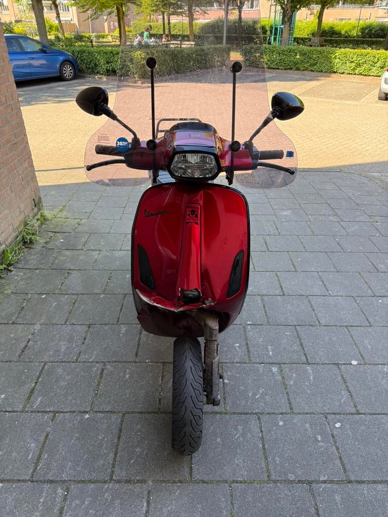Vespa sprint 2021 schade, Ophalen, Zo goed als nieuw, Benzine, Vespa