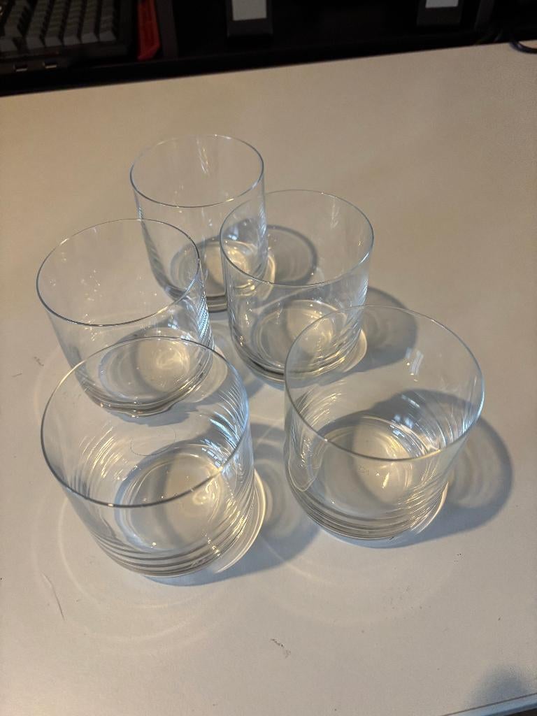 Water glazen 5x, Huis en Inrichting, Keuken | Servies, Ophalen, Glas, Overige stijlen, Glas of Glazen