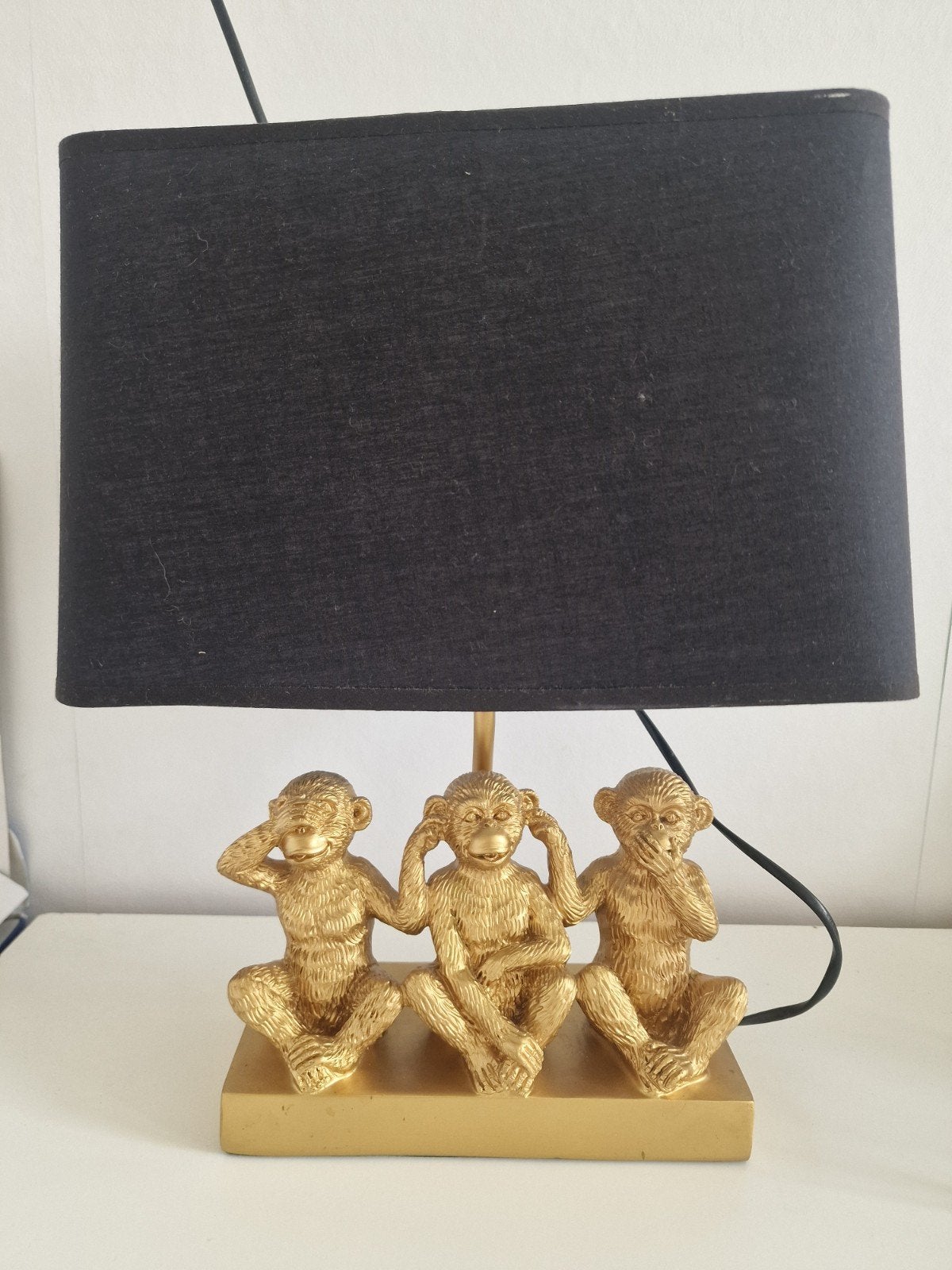 Tafellamp 'Horen, Zien en Zwijgen' - Gouden Apen, Ophalen, Goud, Met kap, Modern