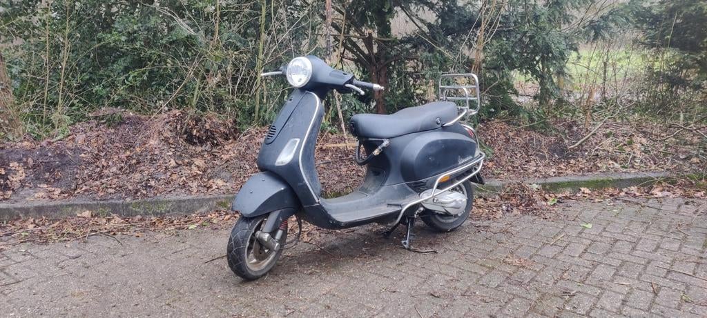 Vespa lx 2takt 25, Ophalen