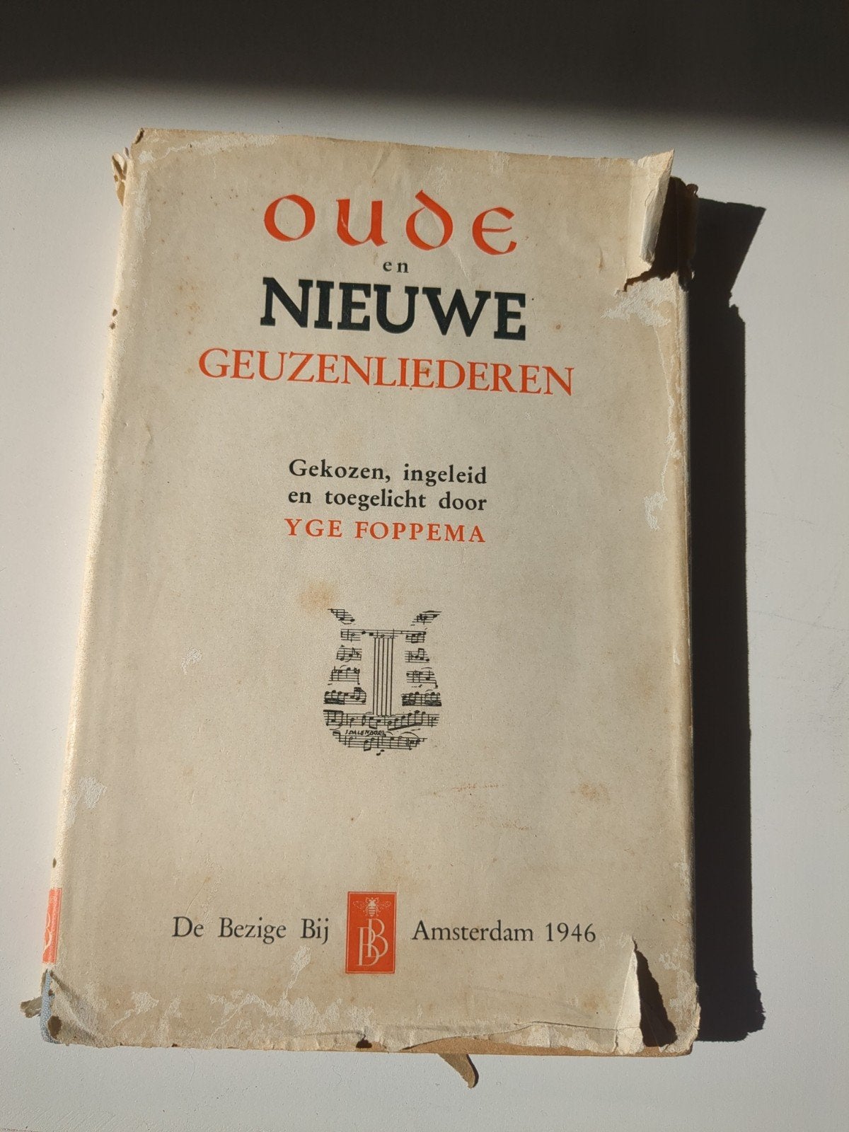 Oude en Nieuwe Geuzenliederen - Yge Foppema (1946), Boeken, Ophalen of Verzenden, Gelezen, Yge Foppema, Nederland