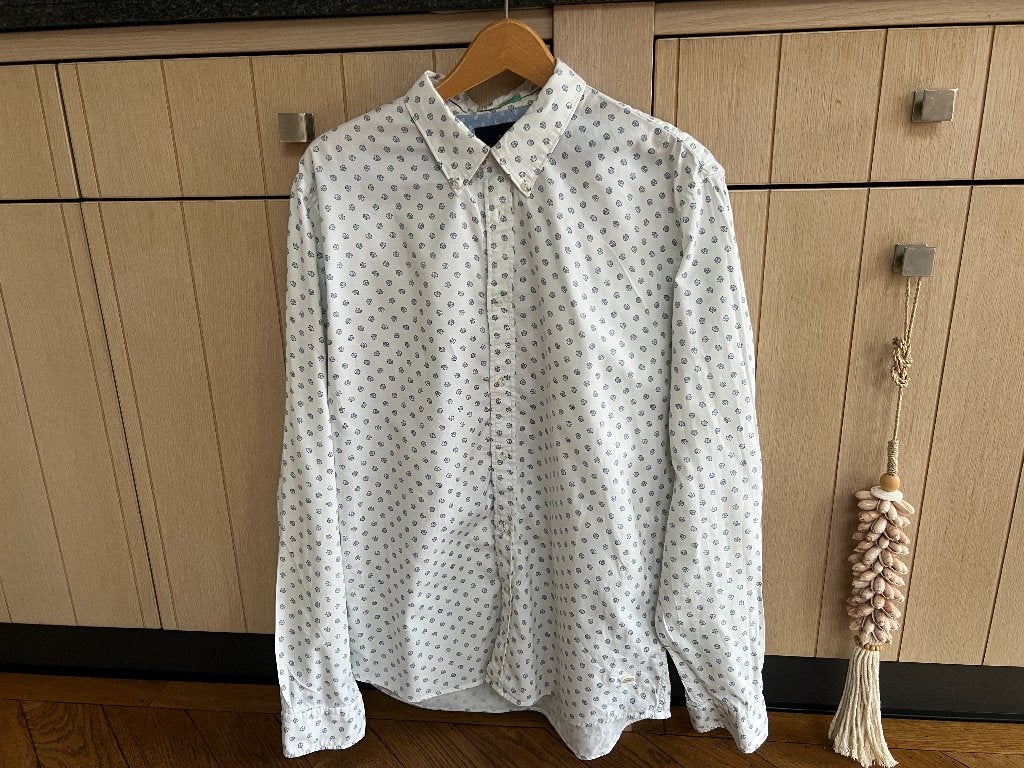 Scotch & Soda wit overhemd met blauwe schelpjes maat XL, Wit, Ophalen of Verzenden, Zo goed als nieuw, Halswijdte 43/44 (XL)