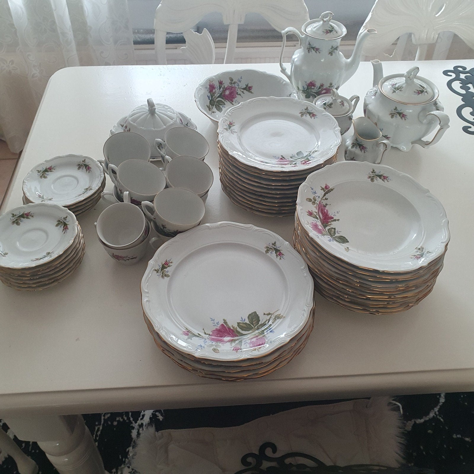 Servies set: Diepe, ontbijt- en platte borden, Huis en Inrichting, Ophalen, Gebruikt, Klassiek, Porselein