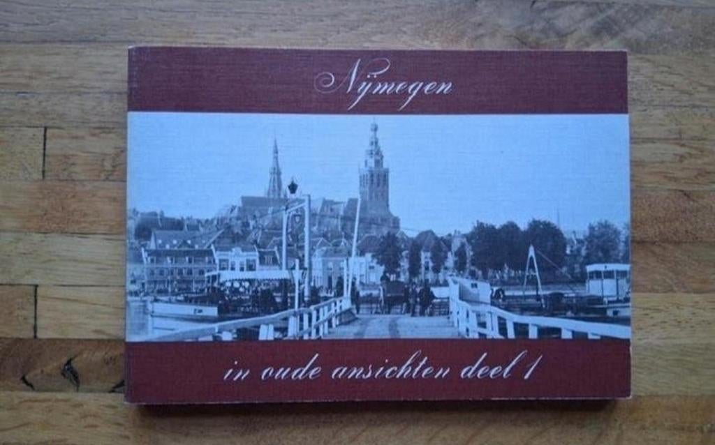 Nijmegen in oude ansichten
Geschiedenis fotoboek en verhalen, Ophalen of Verzenden, Zo goed als nieuw