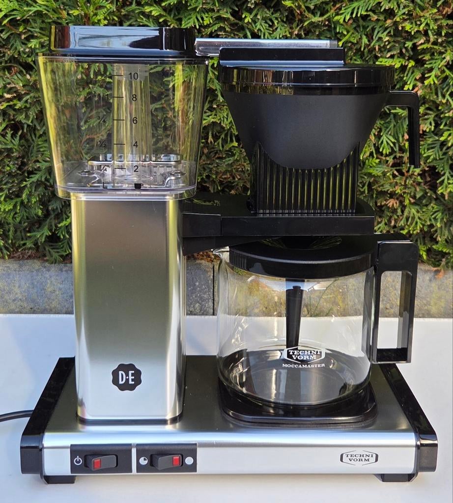 Moccamaster Douwe Egberts Koffiezetapparaat nieuwstaat, Afneembaar waterreservoir, Koffiemachine, Gemalen koffie, Ophalen of Verzenden