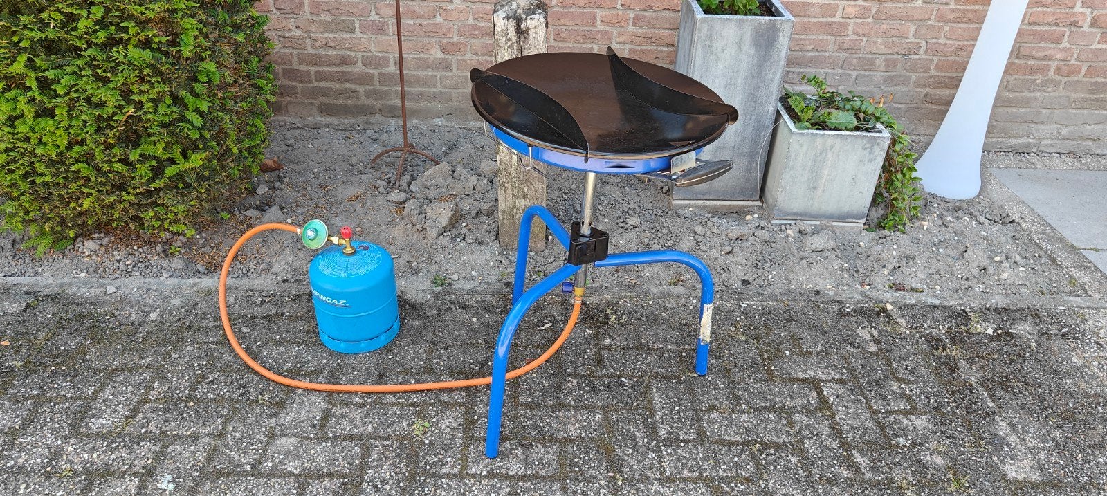 Scottel braai met 3/4 volle gasfles, Ophalen