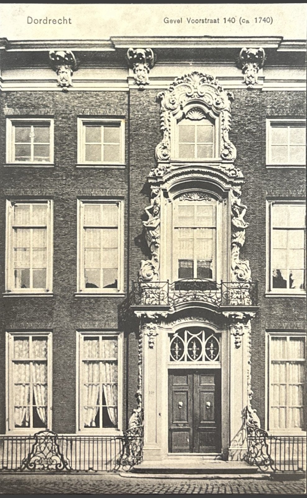 Dordrecht, gevel Voorstraat 140, Verzenden, Voor 1920, Ongelopen, Zuid-Holland
