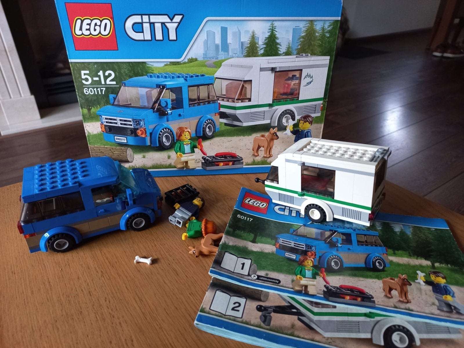 LEGO City 60117 Bestelwagen met Caravan, Ophalen of Verzenden, Zo goed als nieuw
