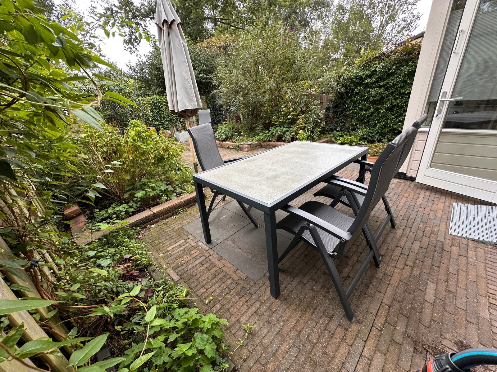 tuintafel 162x90 cm - Makkelijk in onderhoud, Ophalen, Gebruikt, Rechthoekig, Metaal