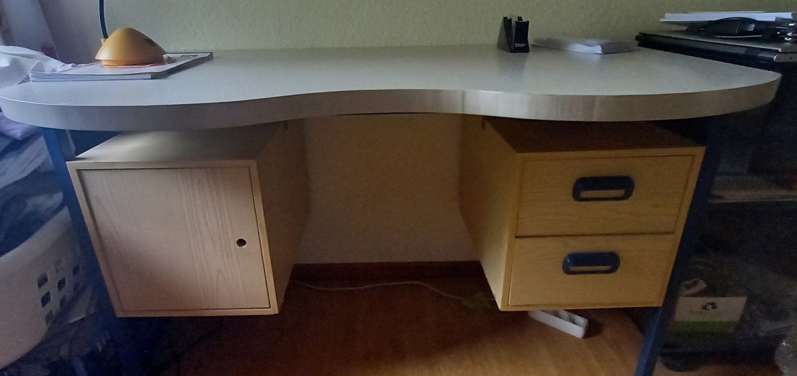 Mooi bureau, Ophalen, Gebruikt