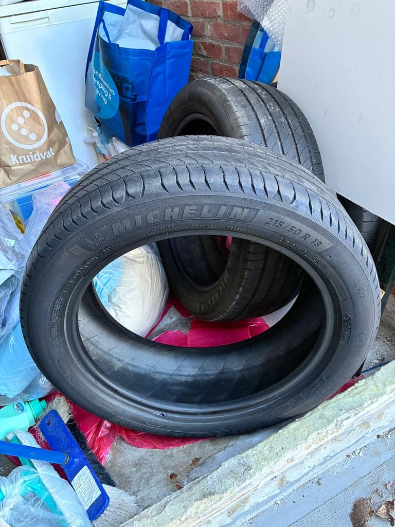 Michelin E-Primacy 2 hele nette banden 215/50/18 rond de 6mm, Ophalen of Verzenden, Zo goed als nieuw