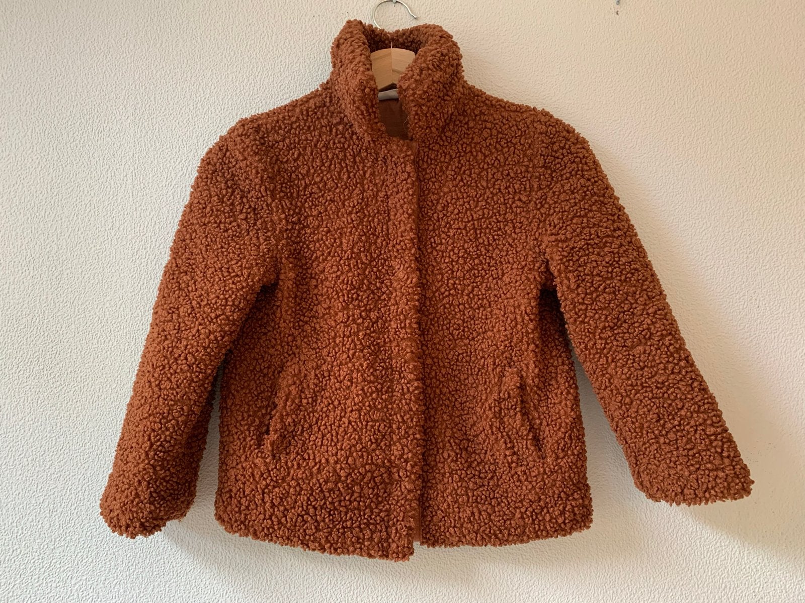 HEMA Teddy jasje bruin maat 122-128, Ophalen of Verzenden, Gebruikt, Meisje, Jas