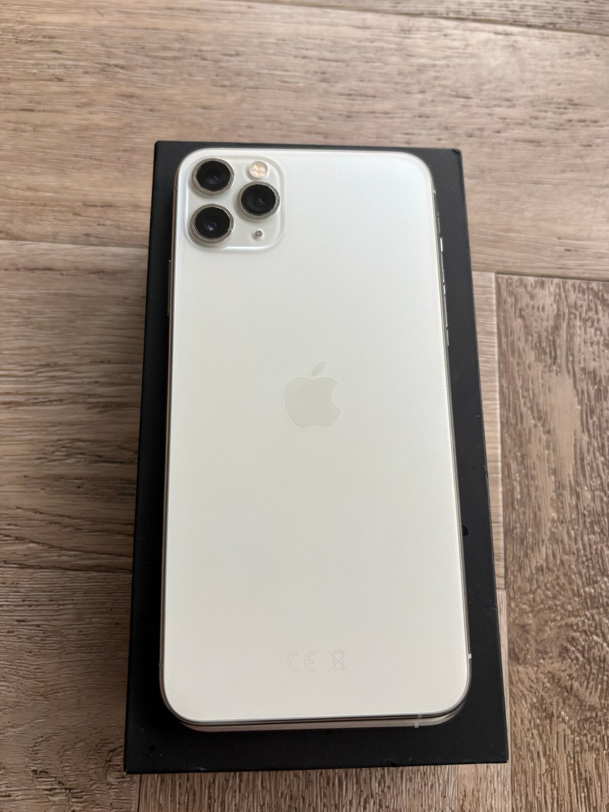 iPhone 11 Pro Max Zilver 256GB - incl. orginele doos, Telecommunicatie, 256 GB, Ophalen of Verzenden, Zonder abonnement, Zilver