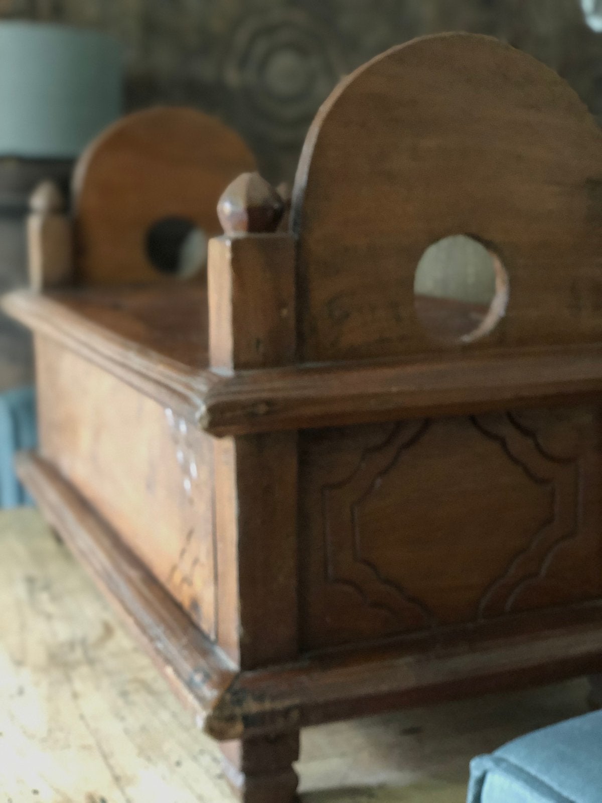 Klein oud bruidskistje oosters sober sleets bohemian, Ophalen