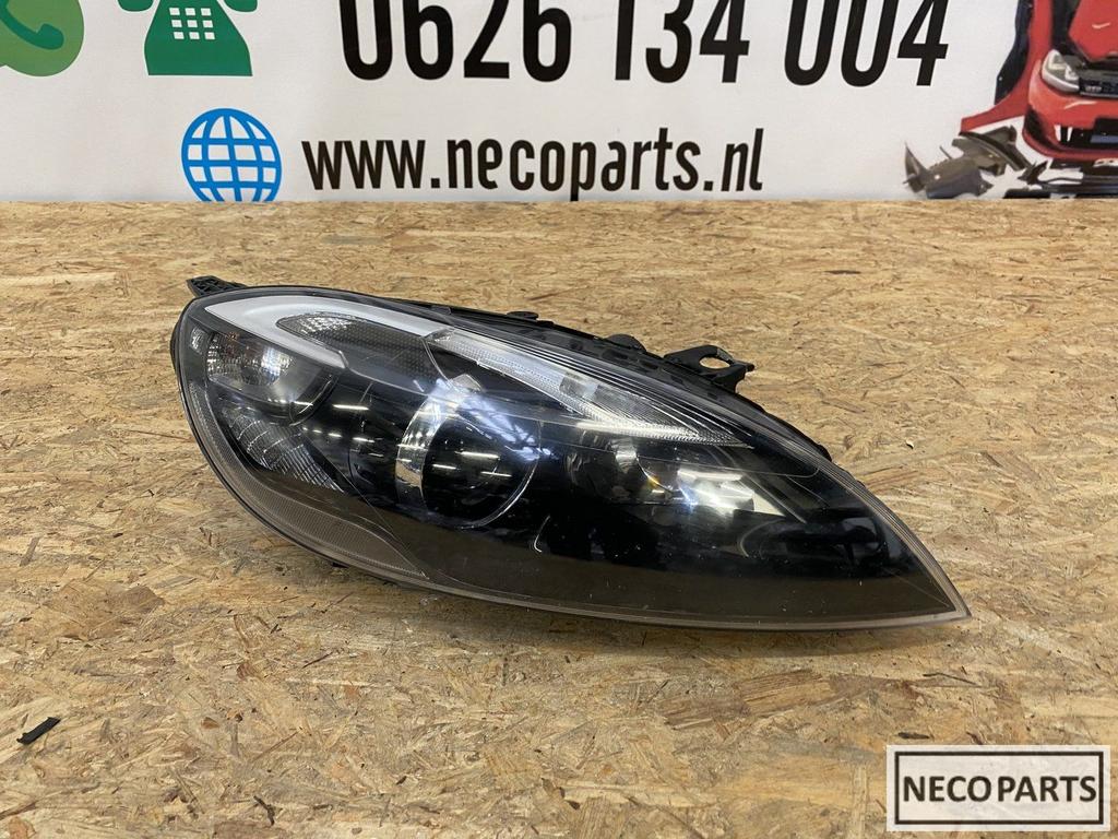 Volvo V40 xenon koplamp rechts 3142008 origineel, Ophalen of Verzenden, Gebruikt, Volvo