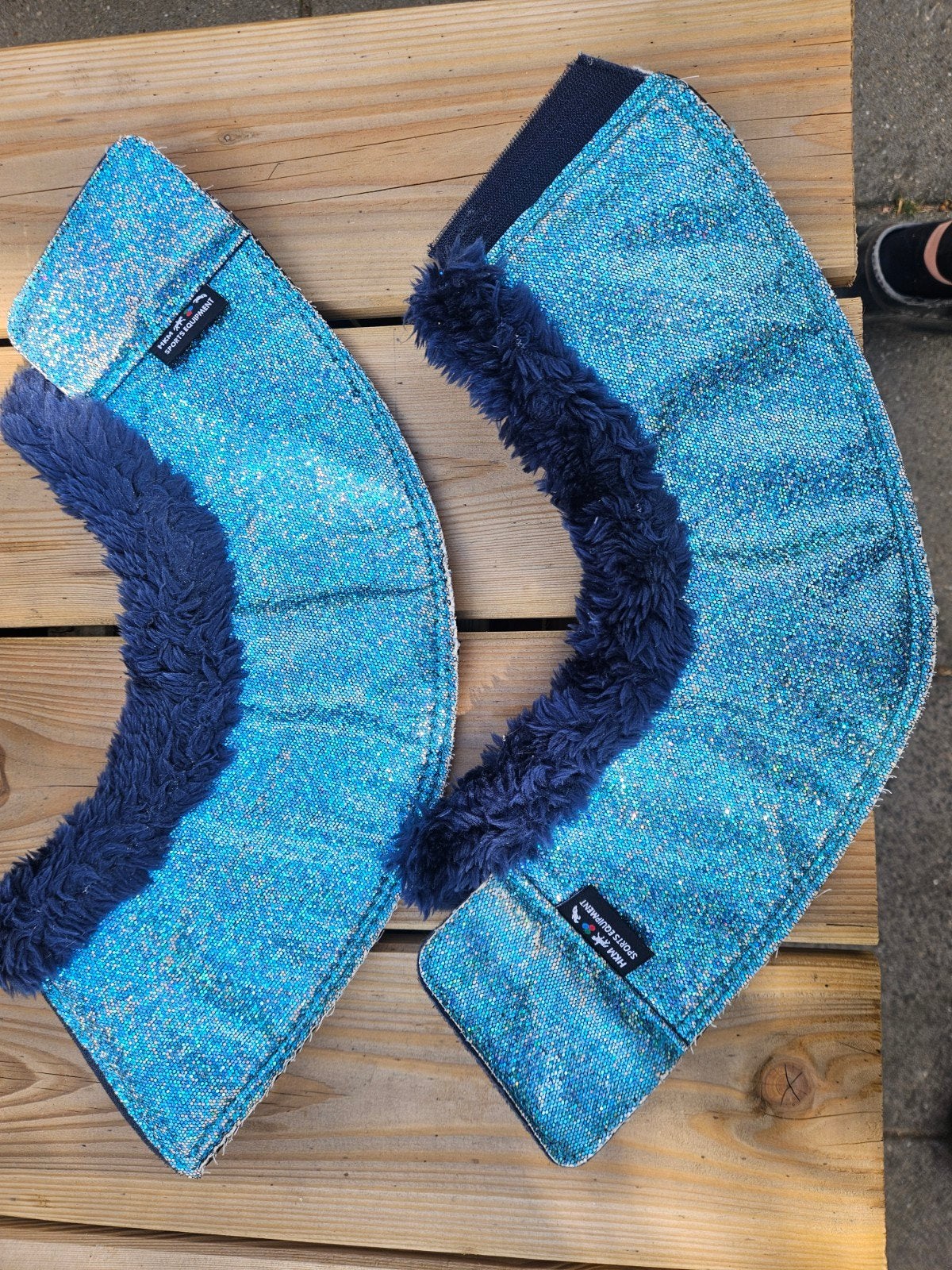 Blauwe HKM springschoenen Full, Hoefschoenen, Ophalen of Verzenden, Zo goed als nieuw, Full