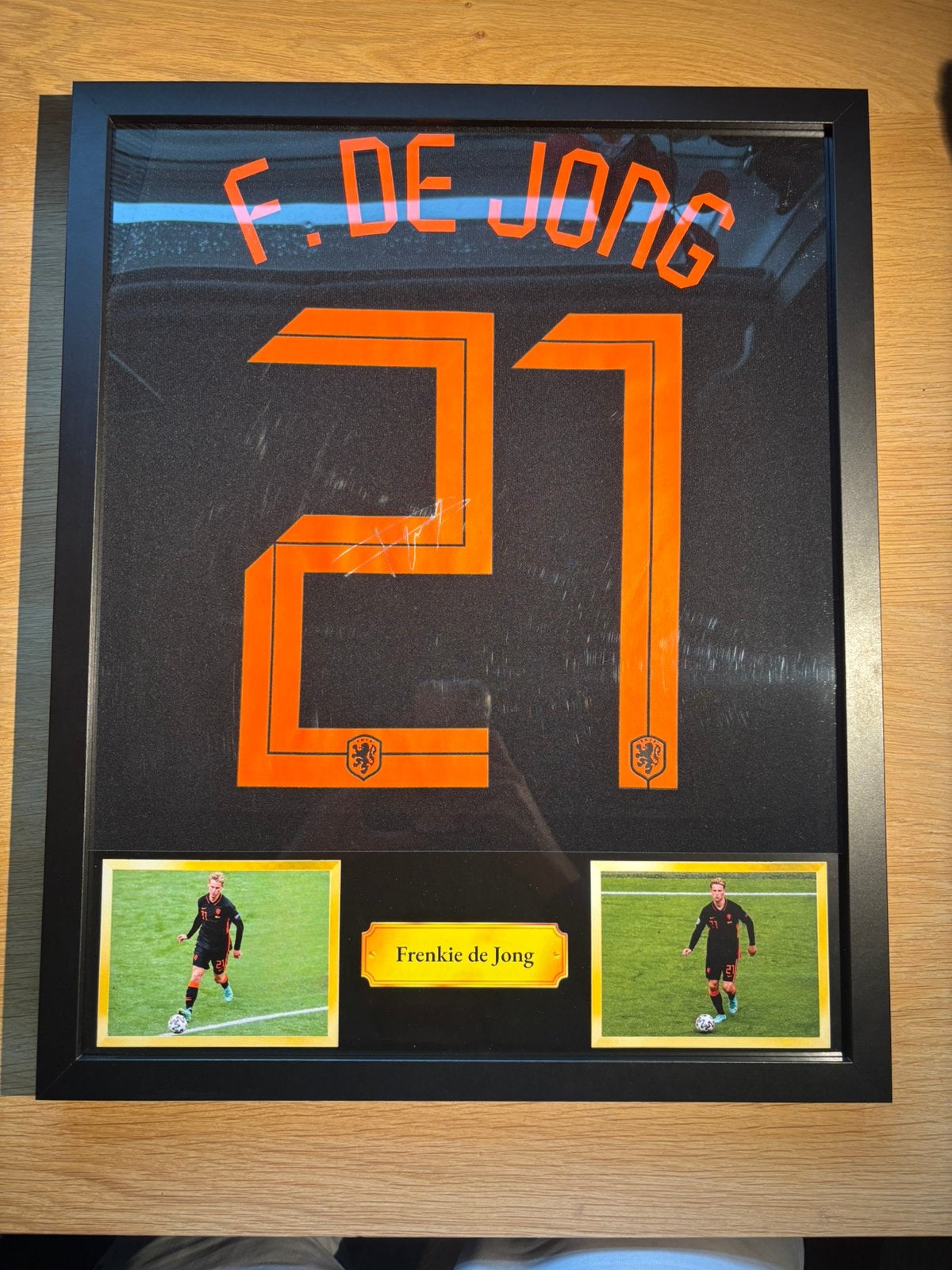 Gesigneerd shirt Frenkie de Jong, Verzamelen, Ophalen of Verzenden, Zo goed als nieuw, Buitenlandse clubs, Shirt