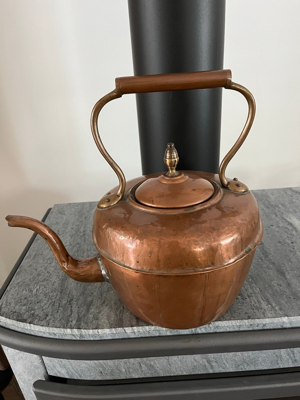 Antieke koperen theeketel met koperen handvat, Antiek en Kunst, Ophalen of Verzenden, Koper