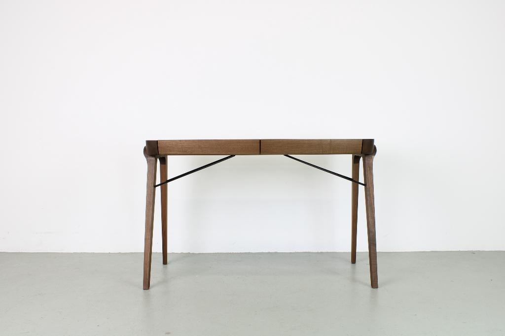 Artisan Picard bureau 120 cm, Europees walnoot, Ophalen, Hout, Kabelgoot, Computerbureau