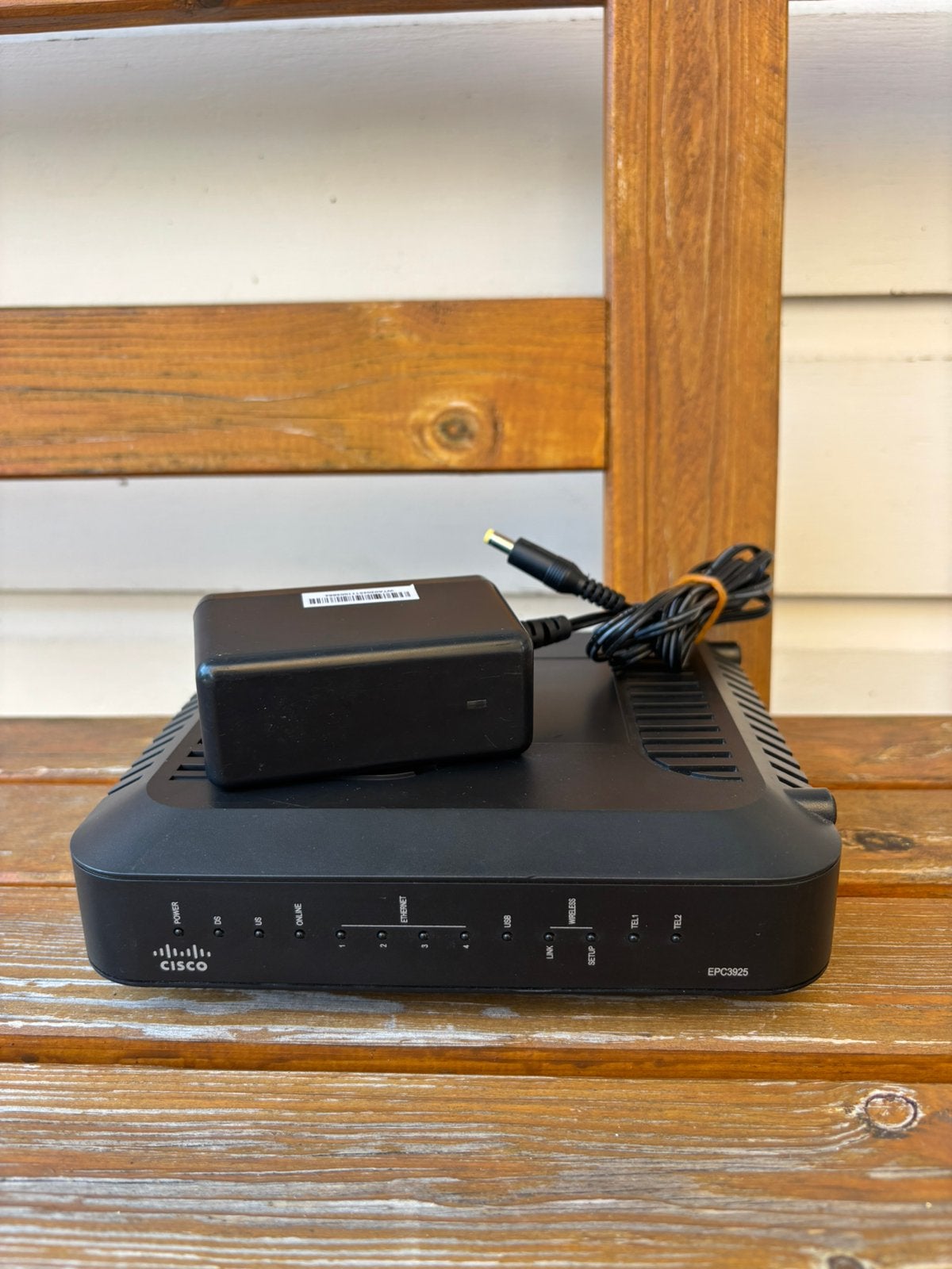 EPC3925 Cisco kabelmodem en wifi router + adapter, Ophalen of Verzenden