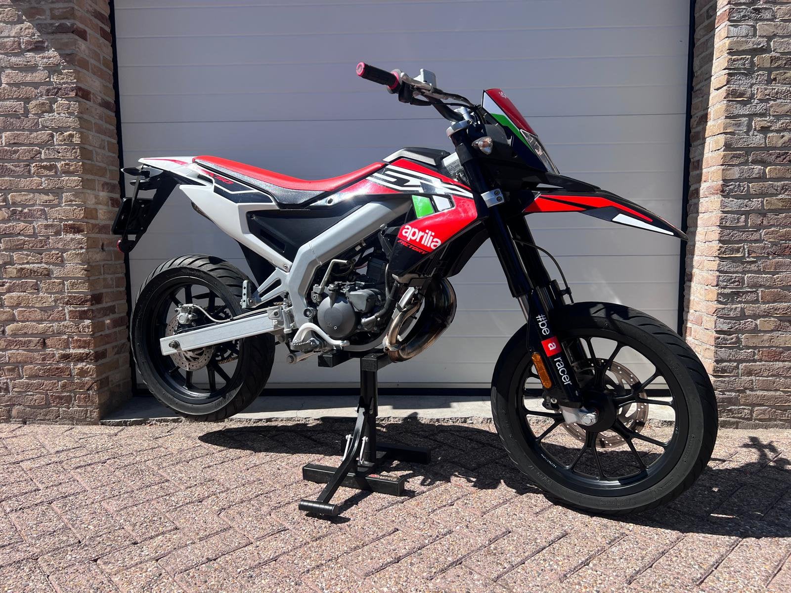 Aprilia SX 50, Fietsen en Brommers, 6 versnellingen, Aprilia, Aprilia, Ophalen of Verzenden