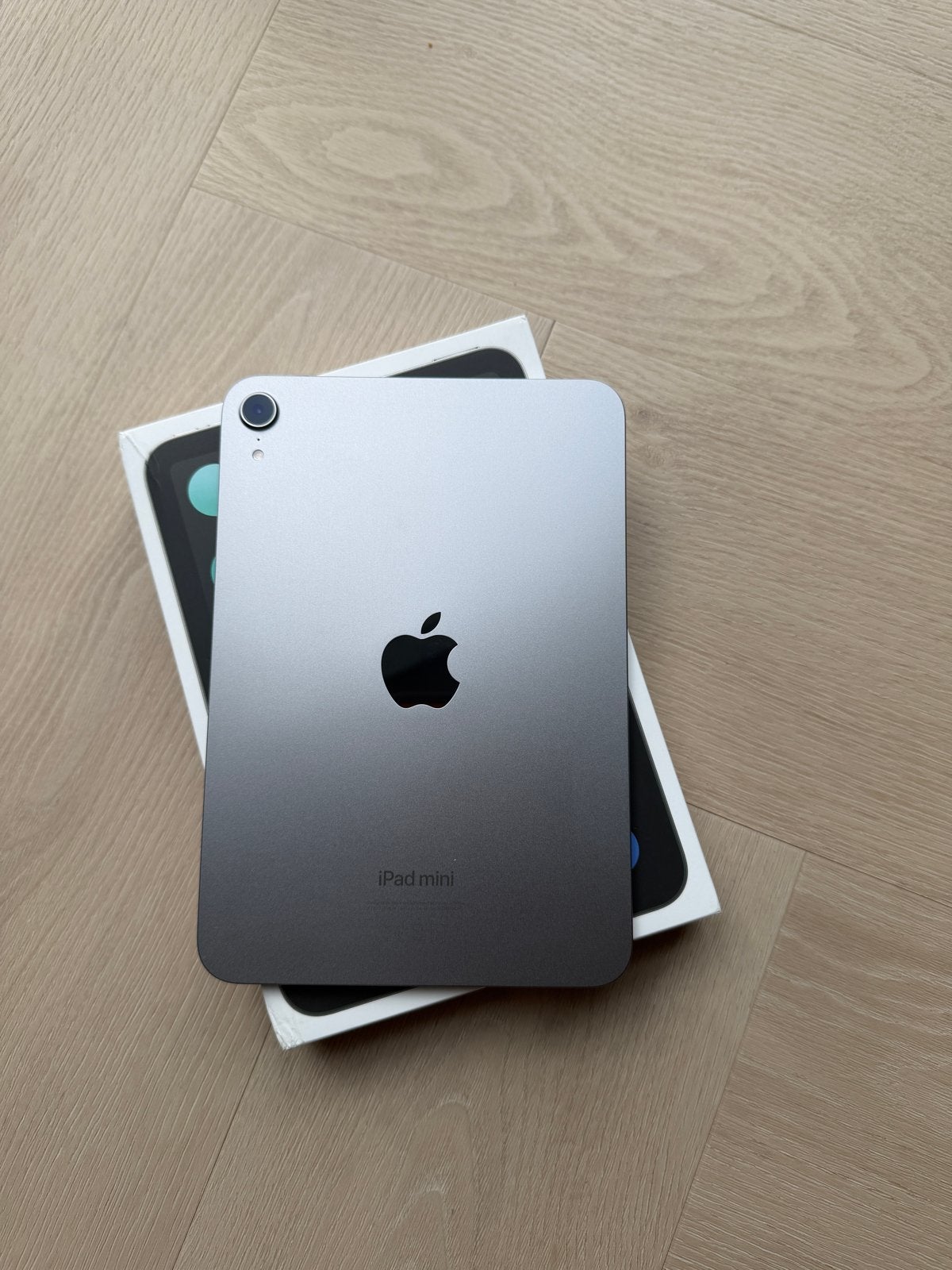 Apple iPad Mini (A17 Pro) ZGAN, 8 inch, Ophalen of Verzenden, Zo goed als nieuw, 128 GB