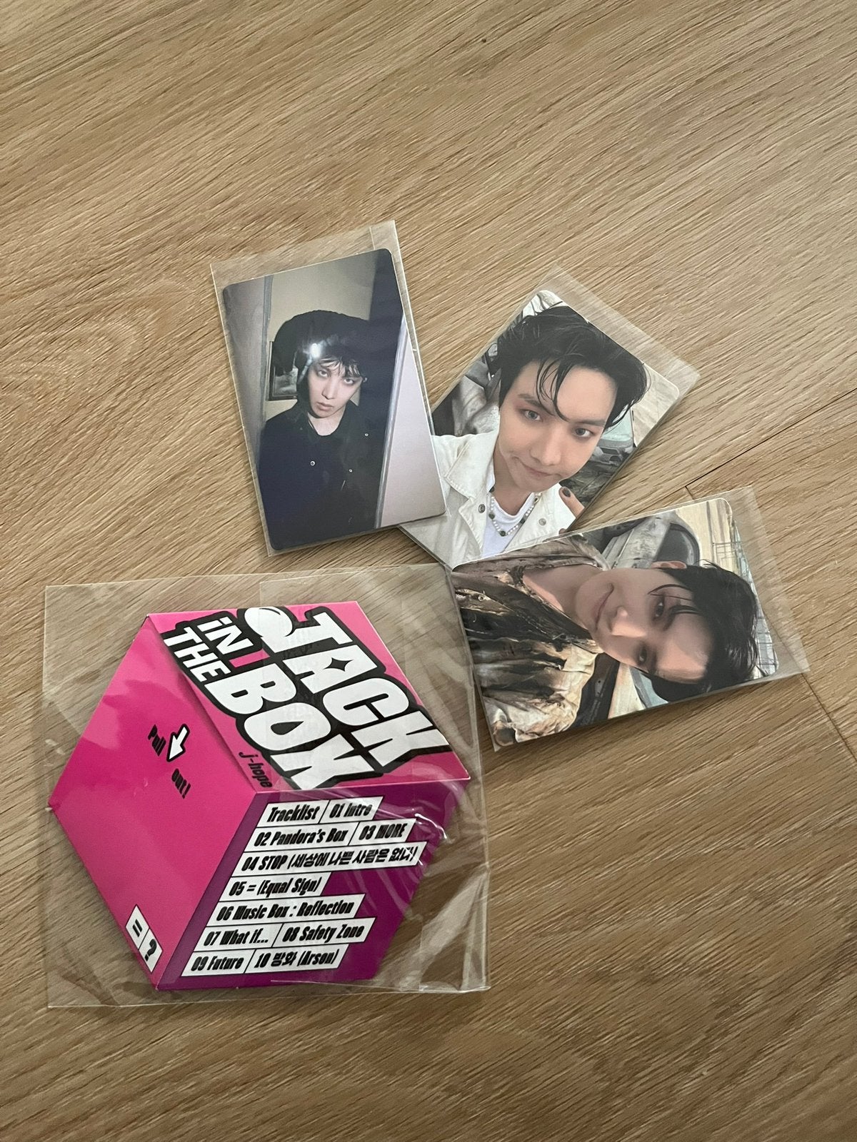 J-hope BTS Jack in the Box (Weverse versie) + hologram kaart, Ophalen of Verzenden, Zo goed als nieuw, Overige typen