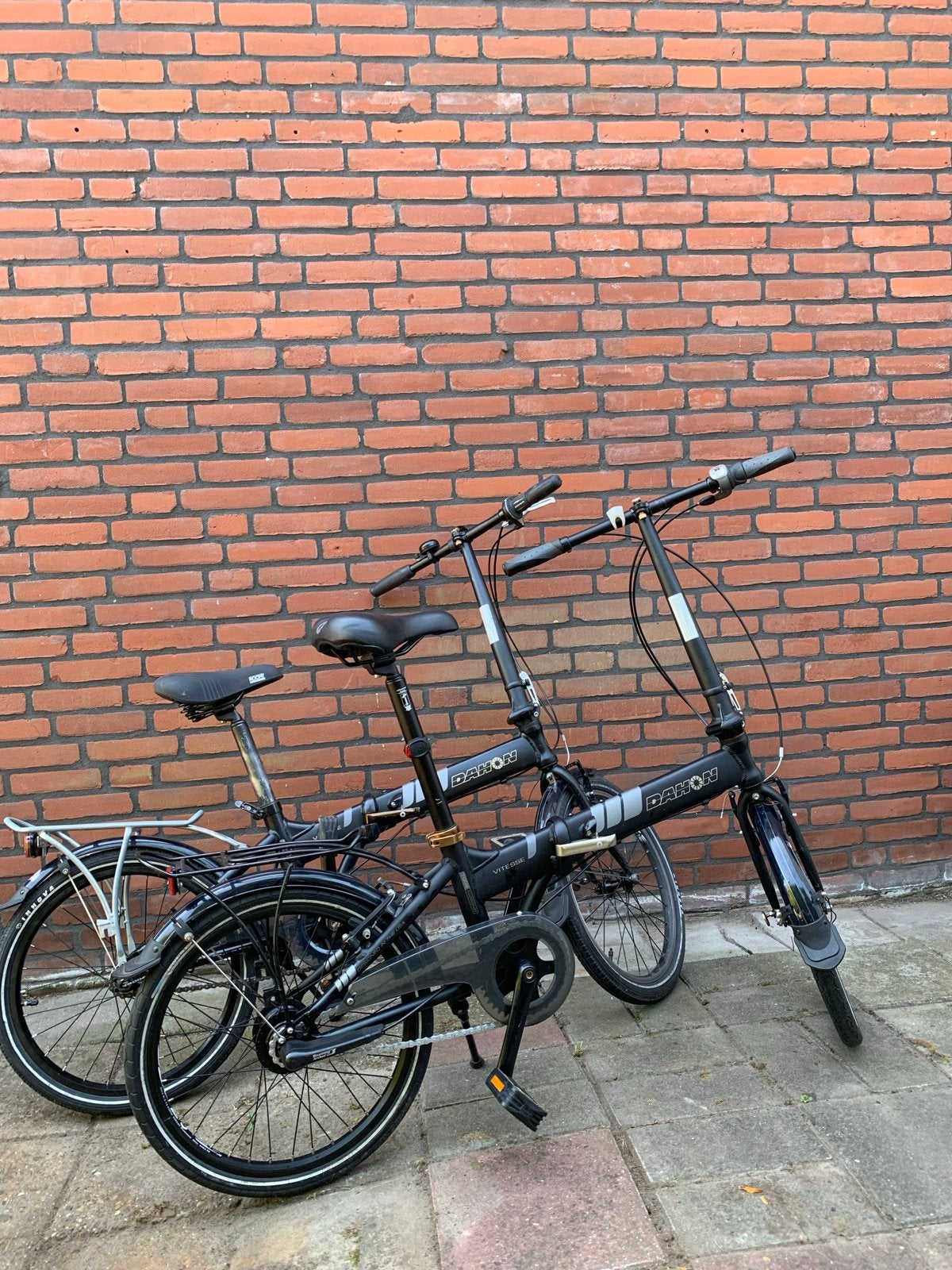 Set van 2 Dahon Vitesse vouwfietsen, Fietsen en Brommers, Fietsen | Vouwfietsen, Ophalen, 20 inch of meer, Velgrem, Versnellingen
