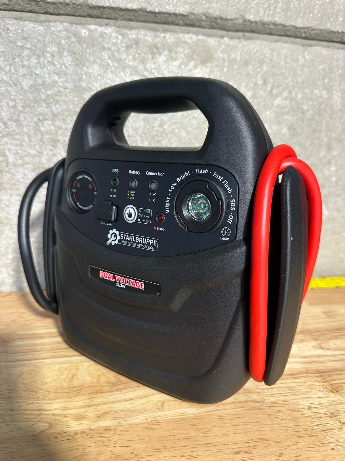 Stahlgruppe SG2400 Startbooster – 12V / 24V – 1200A Peak, Ophalen, Nieuw