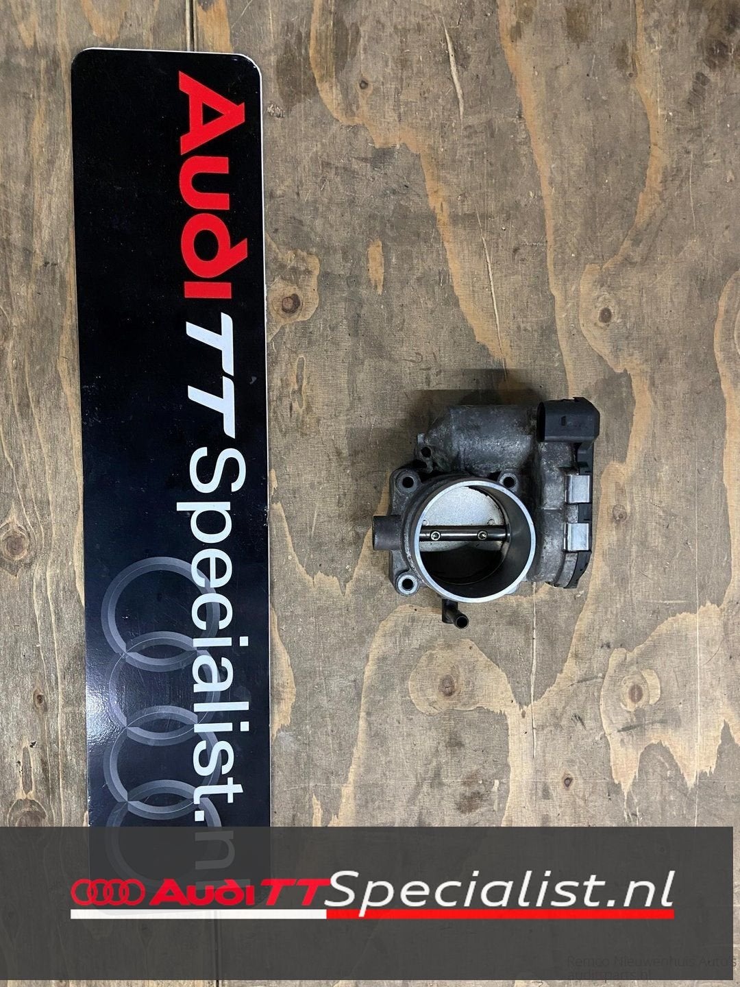 Gasklephuis Audi TT MK1 1998-2006 Onderdeelnummer: 06A133062, Gebruikt, -, -, -