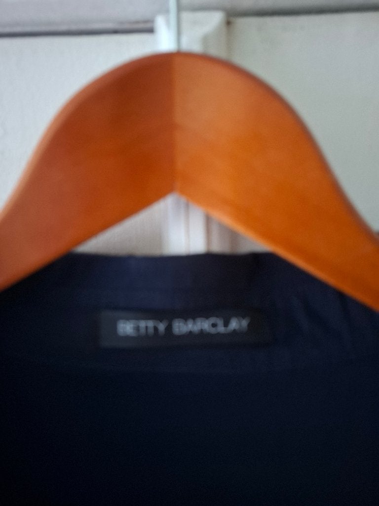 Betty Barclay Jurk mt 46, Maat 46/48 (XL) of groter, Betty Barclay, Zo goed als nieuw, Onder de knie