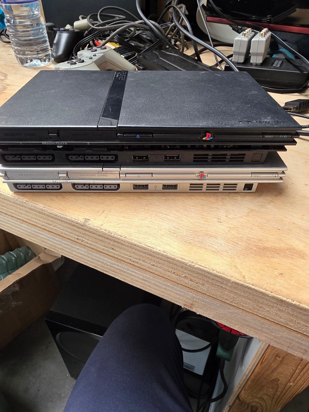2x PlayStation 2 slim  defect, Ophalen, Phat, Zonder controller, Niet werkend