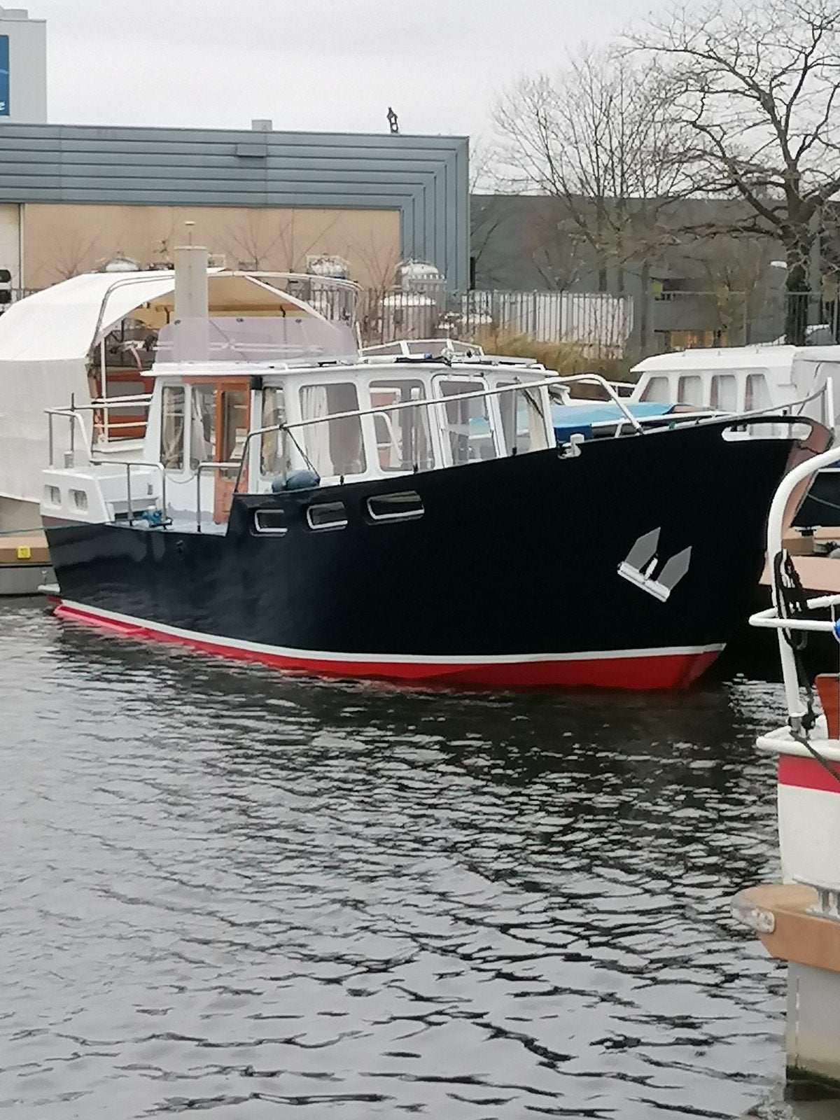 Visser kruiser 11m DAF 475 Boegschroef TV Koelkast Toilet, Ophalen, 11 m, Diesel, Kruiser