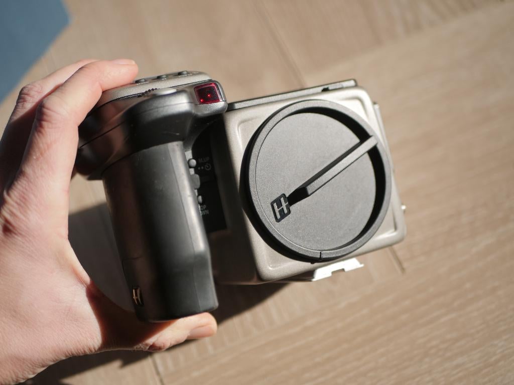 Hasselblad H1 Body + Hasselblad HMi100 Instant Film Back, Ophalen of Verzenden, Zo goed als nieuw, Spiegelreflex, Overige Merken