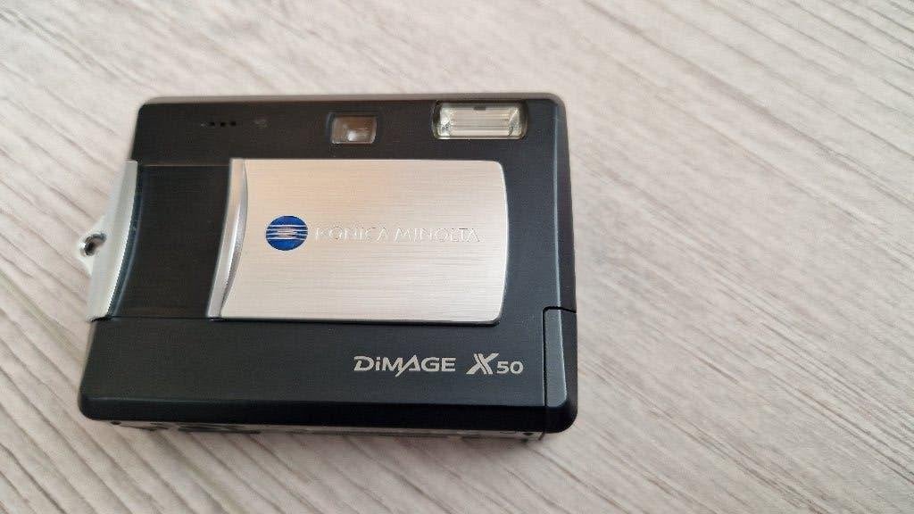 Konica Minolta DiMAGE X50 Digitale Camera – 5 Megapixel, Gebruikt, Draagriem, Konica, Compactcamera