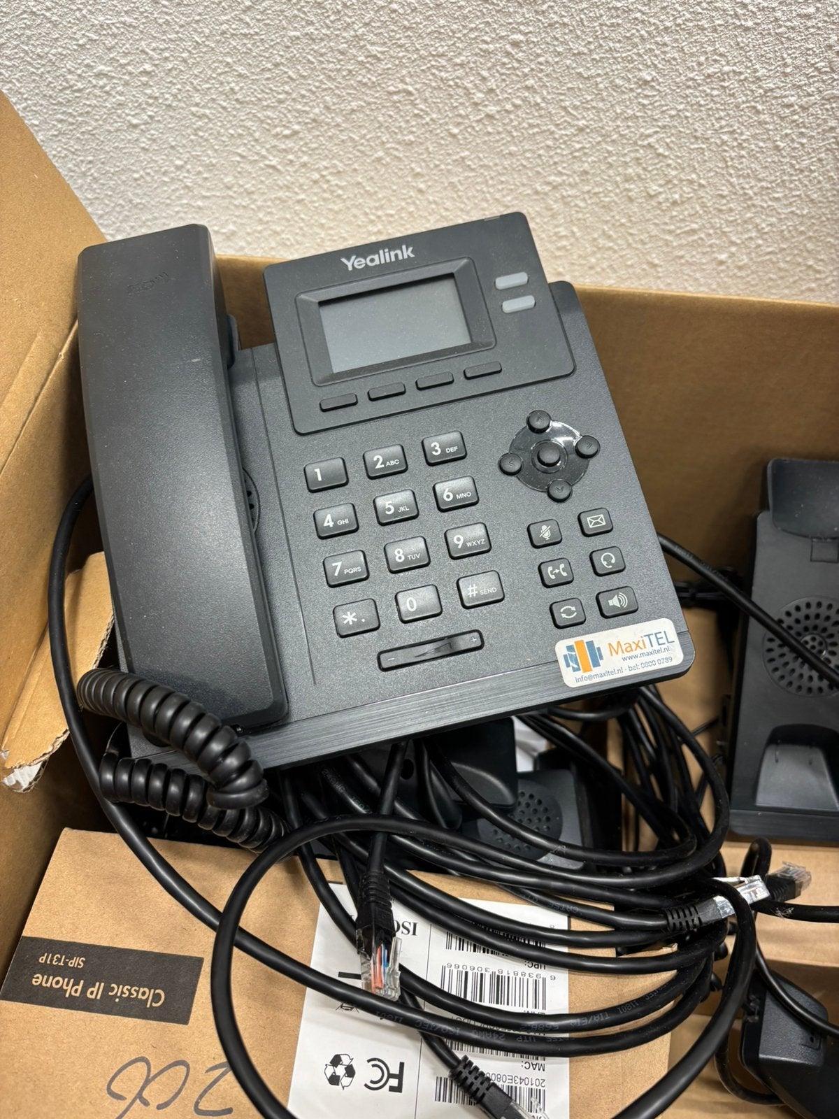 7x Yealink SIP-T31P IP-telefoons, Telecommunicatie, Ophalen of Verzenden, Zo goed als nieuw