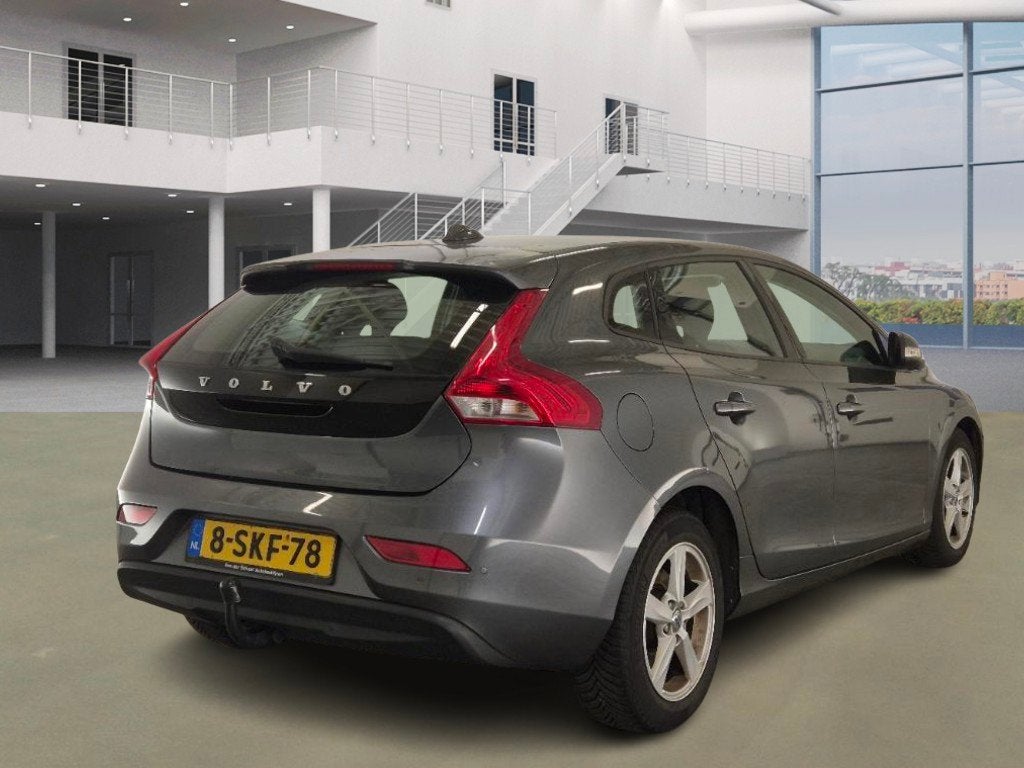 Volvo V40 1.6 D2 Kinetic, Auto's, Voorwielaandrijving, Euro 5, Gebruikt, 4 cilinders