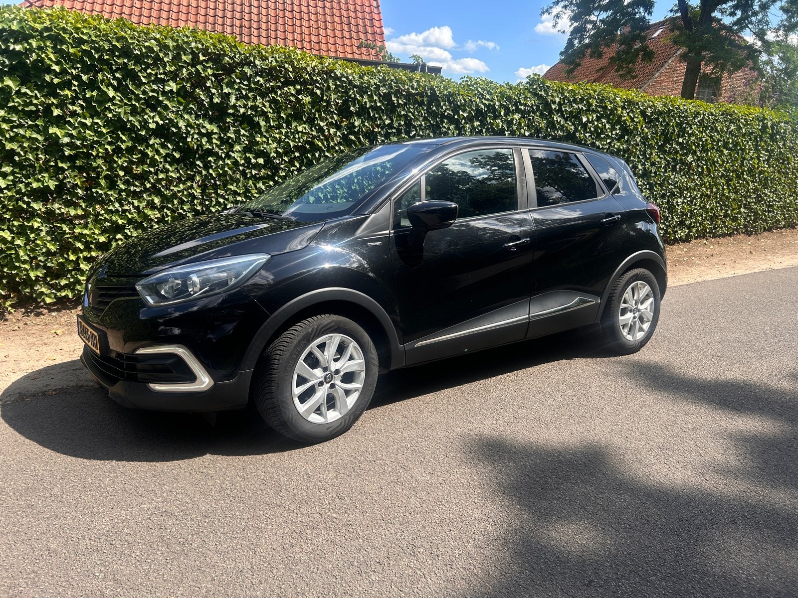 Renault Captur Energy dCi 90pk EDC 2018 Zwart, Auto's, 680 kg, 4 cilinders, Zwart, 1200 kg