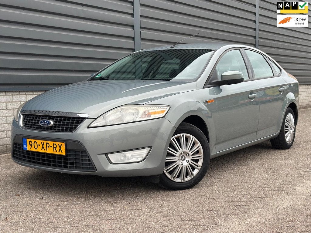 Ford Mondeo 2.0-16V Trend Cruise Airco Trekhaak Apk, Auto's, Ford, Stof, Gebruikt, Zwart, Origineel Nederlands