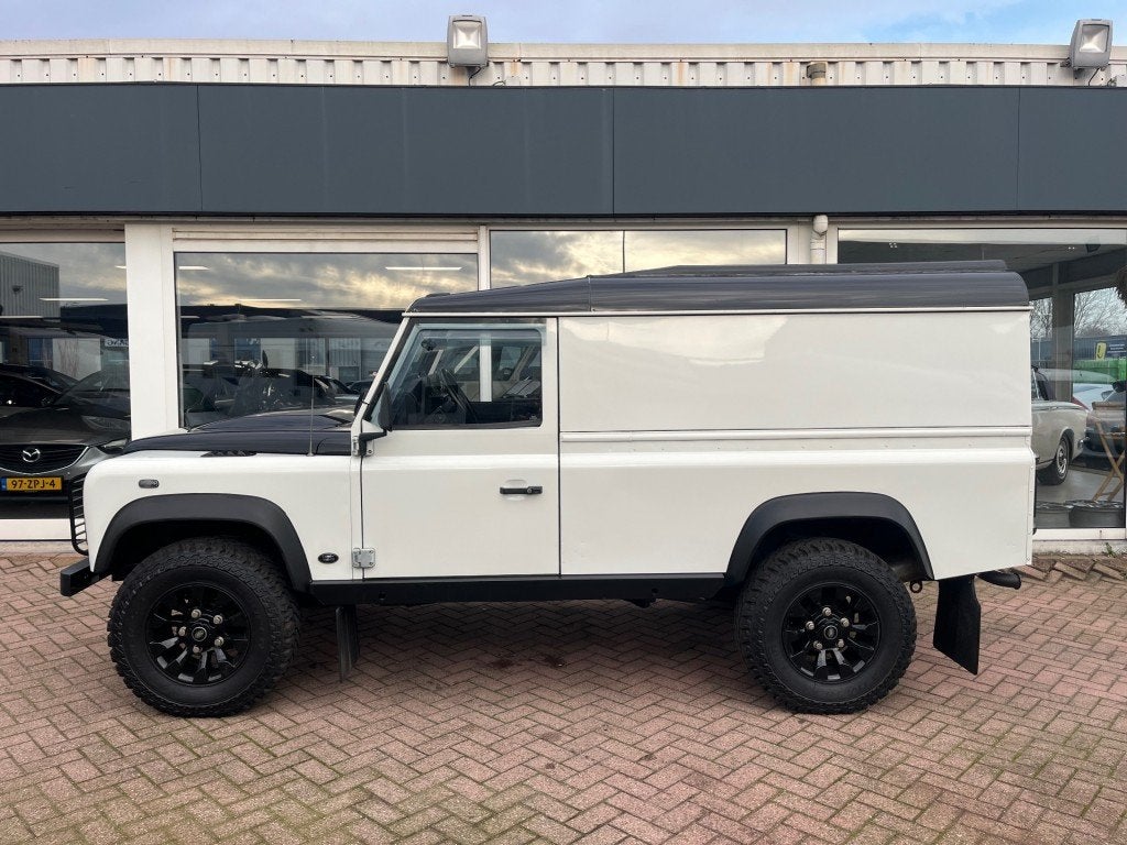 Land rover DEFENDER 110 2.4TD HT Apple/Android LED Upgrade, Land Rover, Wit, Bedrijf, 2402 cc